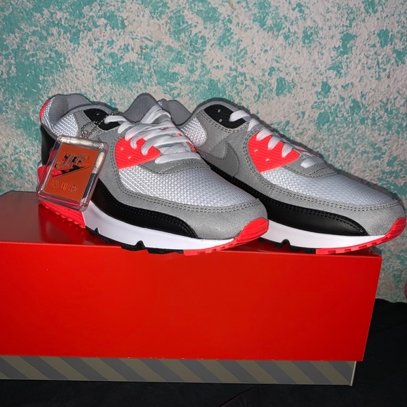 SOLD‼️ - Picture 2 of 6